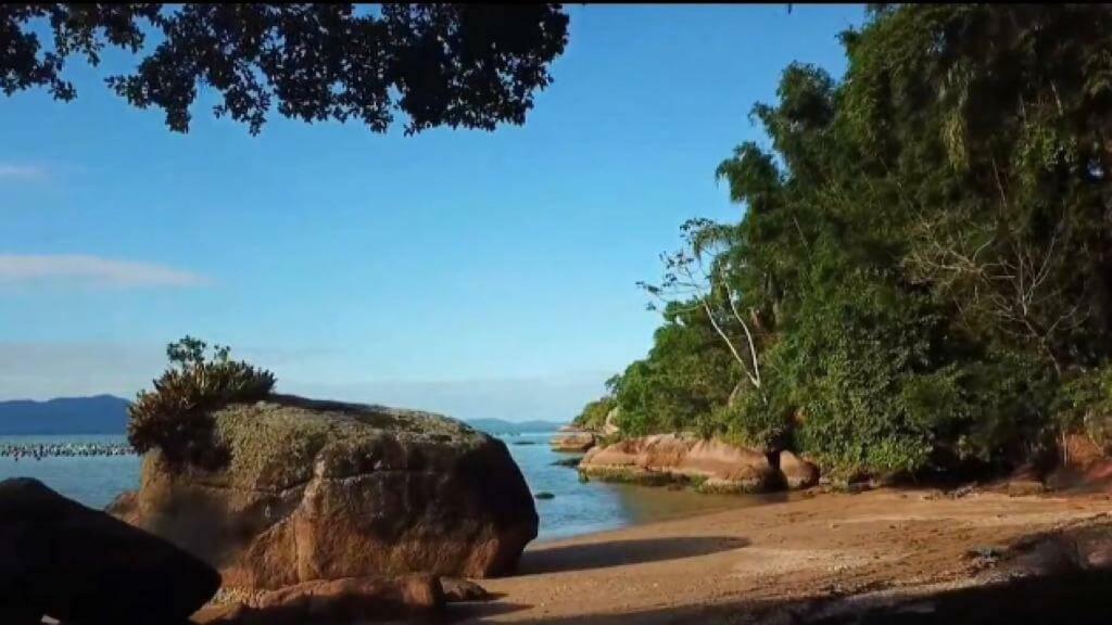 Villa Dos Ganchos جوفيرنادور سيلسو راموس المظهر الخارجي الصورة